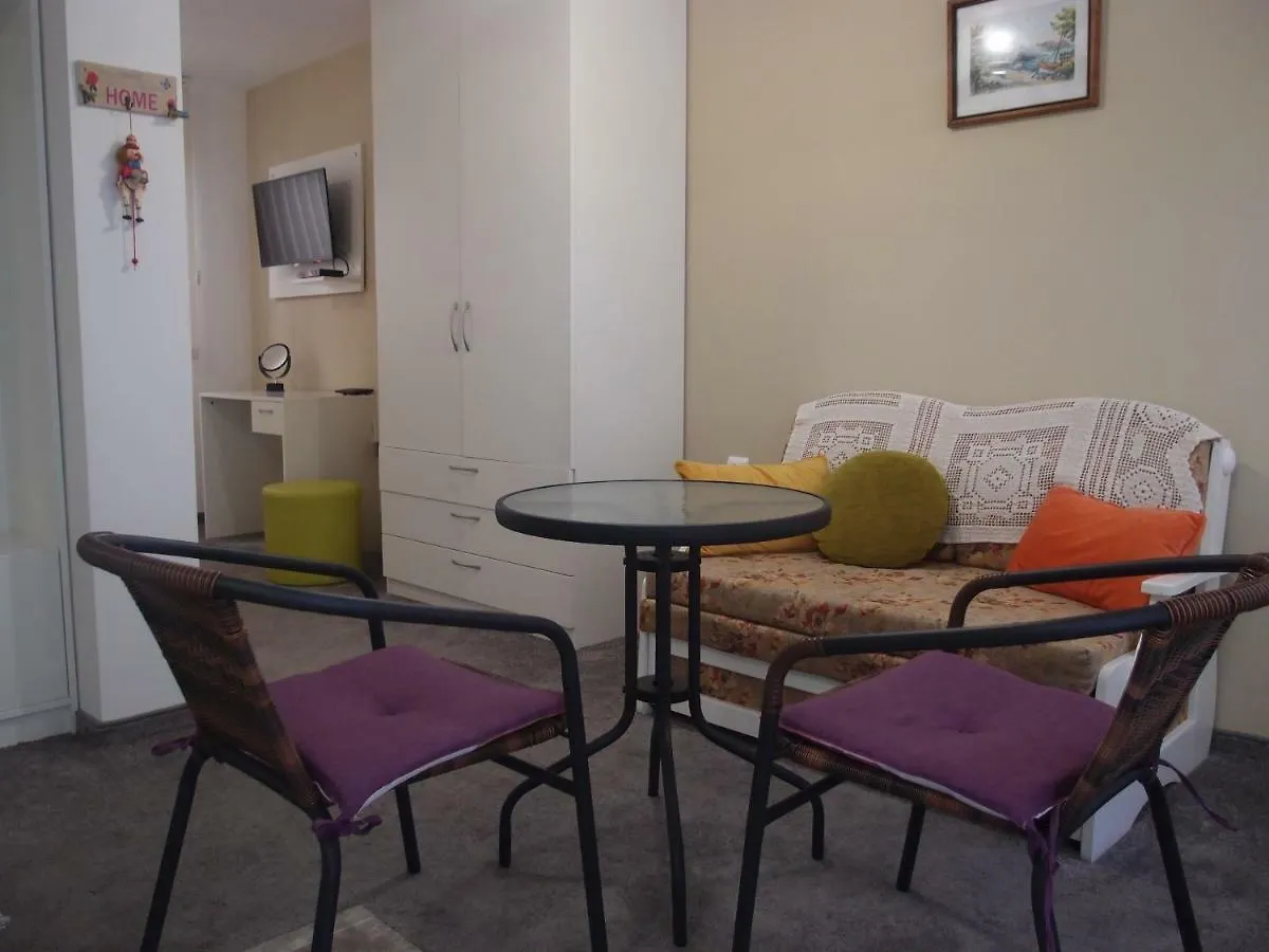 Vyara Holiday Home Sozopol